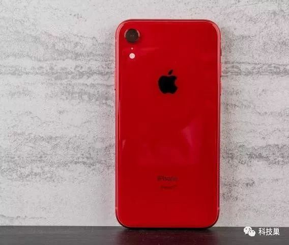 Iphone Xrred 红色版开箱与效能测试 它和xs Xsmax有什么不同呢 维科号